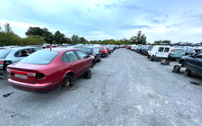 Casse auto sur Coutras, pres de Libourne, La Roche Chalais.