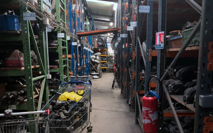 Casse auto et pièce détachées à Coutras, Libourne, La Roche Chalais, Bordeaux.