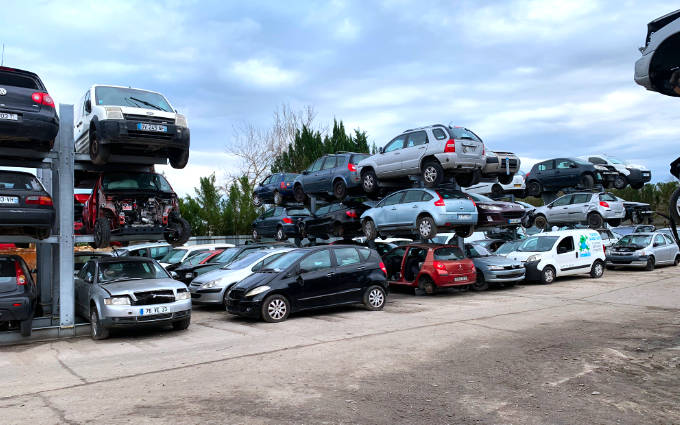 Casse auto et pièce détachées à Coutras, Libourne, La Roche Chalais, Bordeaux.